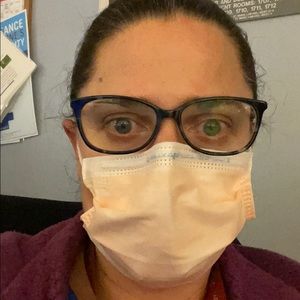 Meet your Posher, Kelly